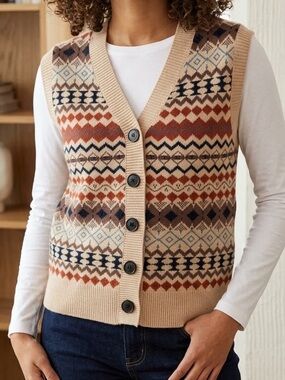 Womens Beige Fair Isle Button-Front Sweater Vest